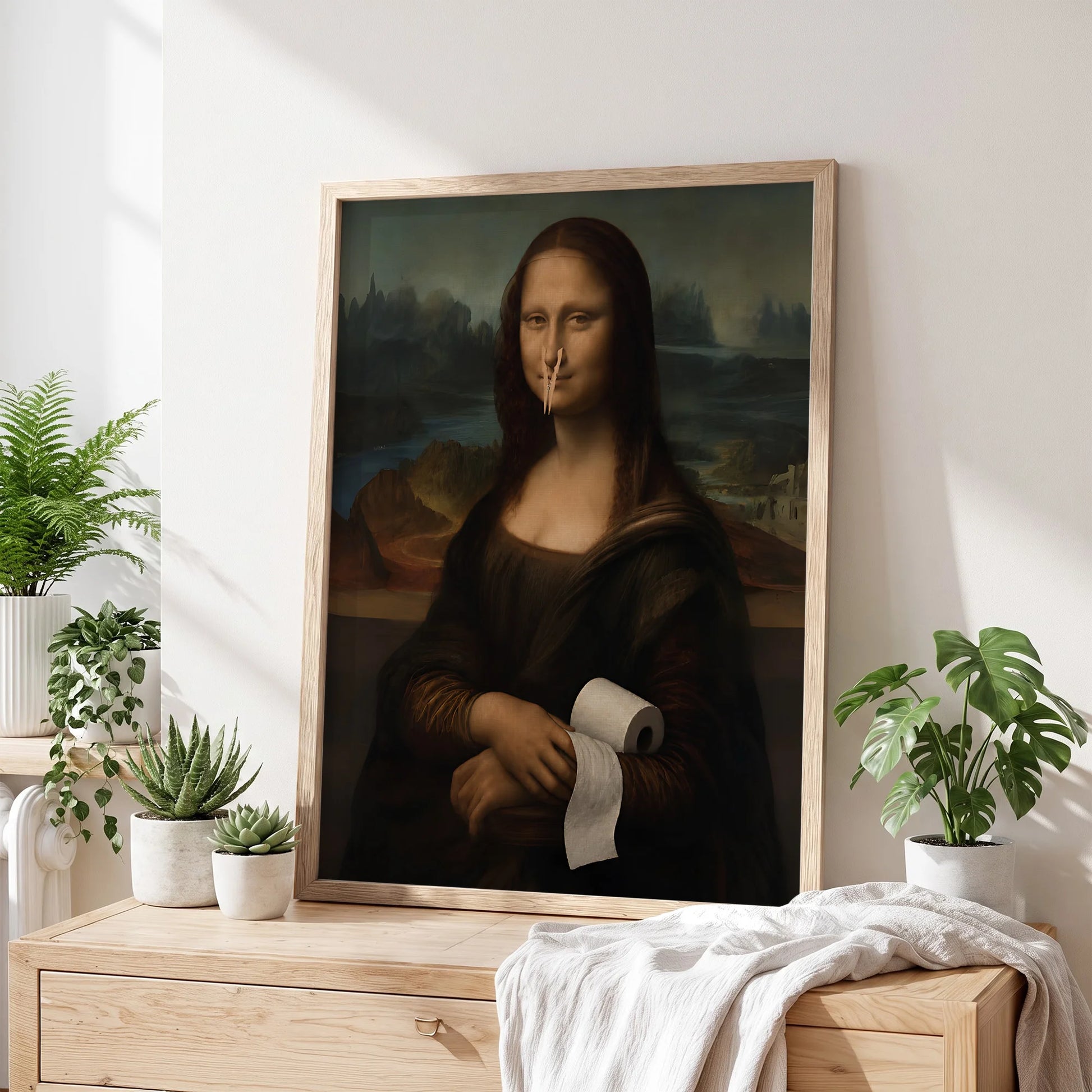 Funny Mona Lisa with Clothespin - Funny Canvas Wall Art - Bathroom Nature Frame 1